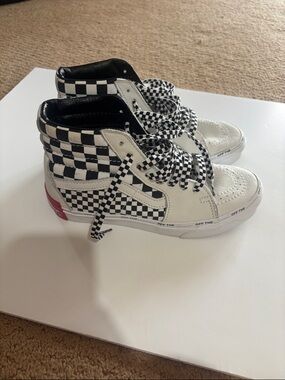 Vans off the wall sk8 high top sneakers